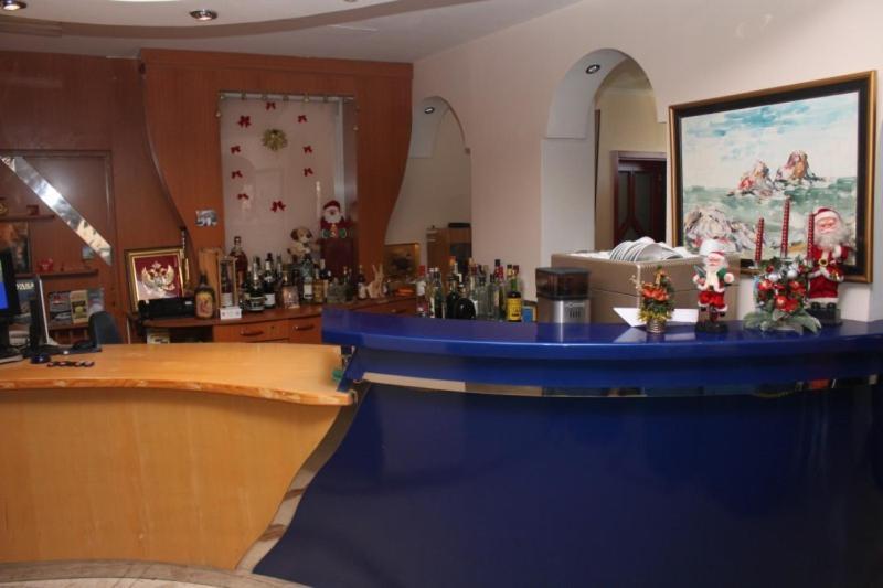 Apartmani Mirenza Будва Екстериор снимка